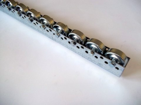 Rollenleiste Typ 621 – Stahlrollen ø48mm, Kugellager, P50 – L=2000mm